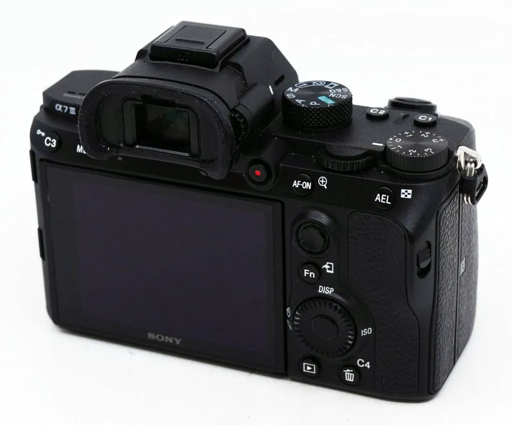 sony 7III 2.webp