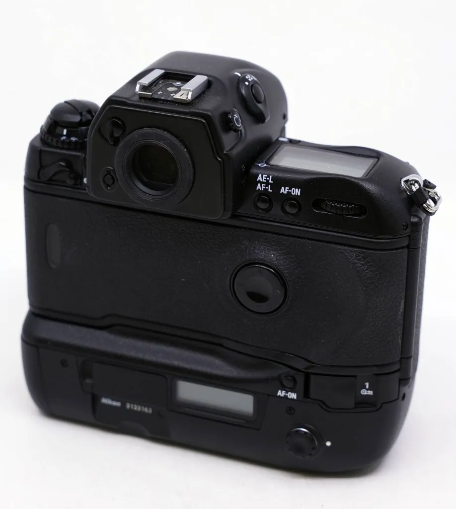 Nikon F5 2.webp