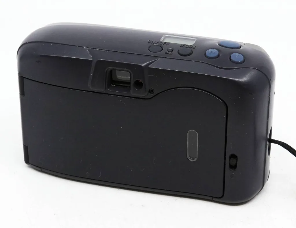 nikon 2.webp