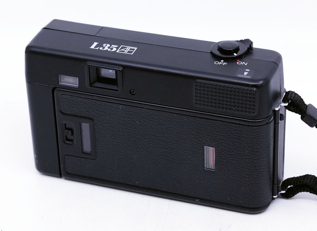 Canon Jumelles 15 x 50 IS