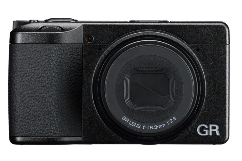 Ricoh GR IV black