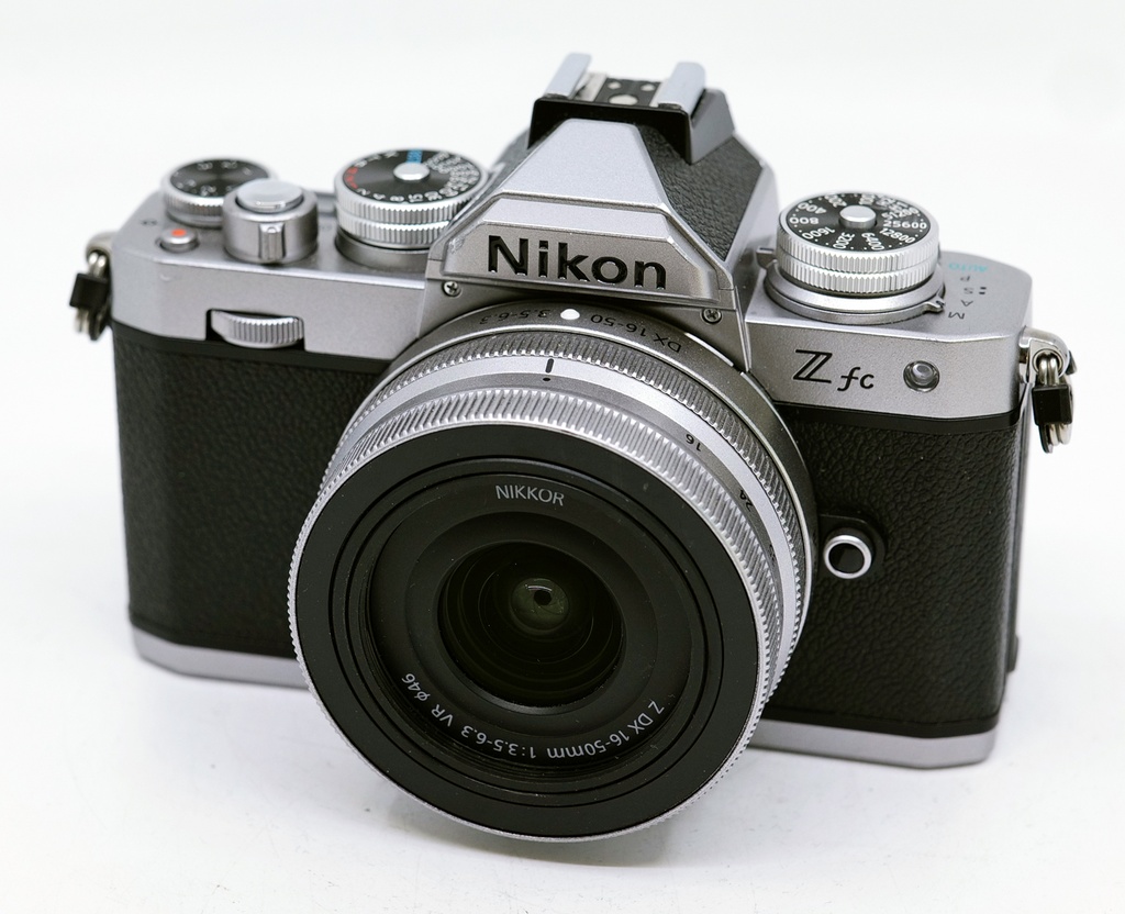 OCCASION Nikon Z fc + DX 16-50mm f3.5-5.6 VR