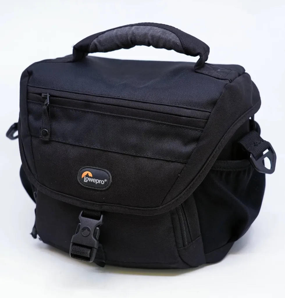 OCCASION LowePro Nova 160AW