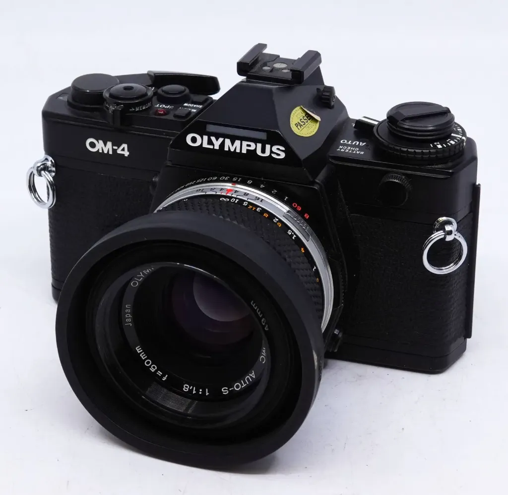 OCCASION Olympus OM-4 + Zuiko MC  50mm f1.8
