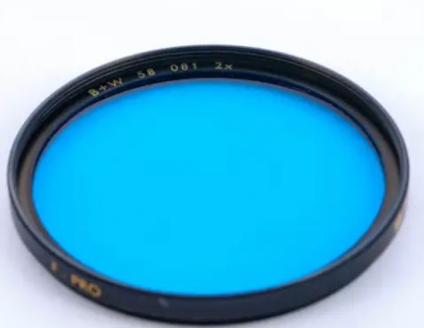 B+W 081 Dark-Blue-Filter 0.5x 39mm