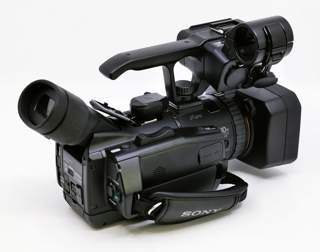 OCCASION Sony Digital HD Video Camera Recorder HXR-NX70E + Kata Capsule Bag