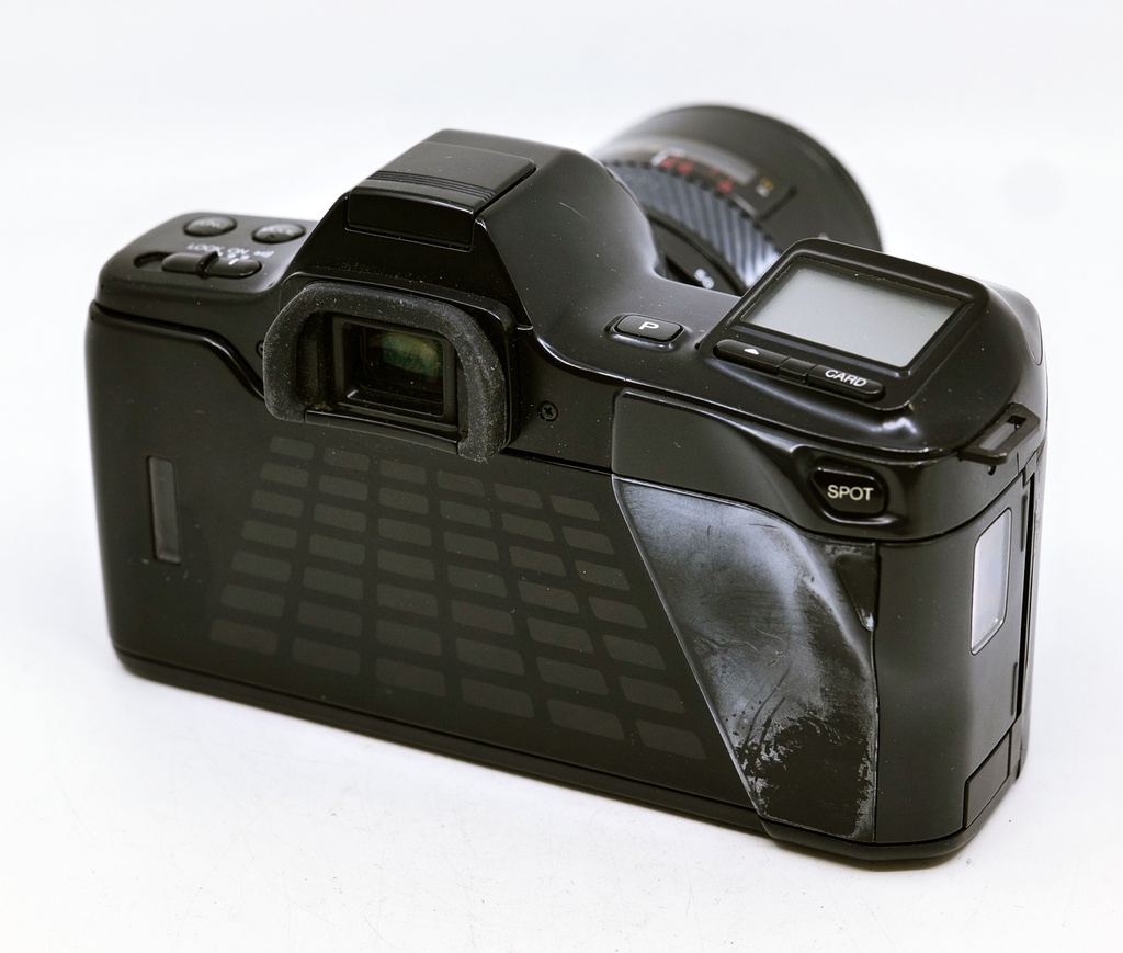 OCCASION Minolta 7000i + AF 28-85mm f3.5-4.5 + 100-300mm f4.5-5.6