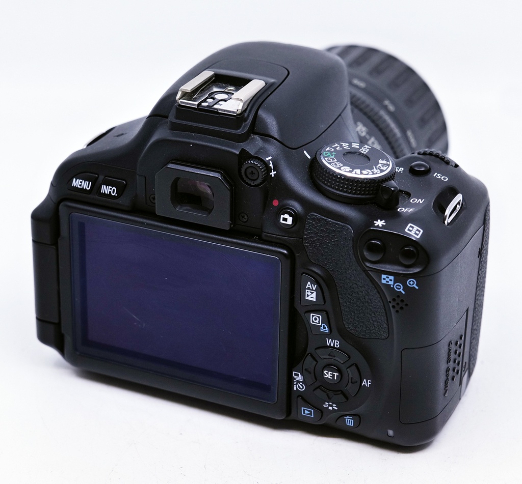 OCCASION Canon EOS 600 + EF 35-135mm f4.5-5.6