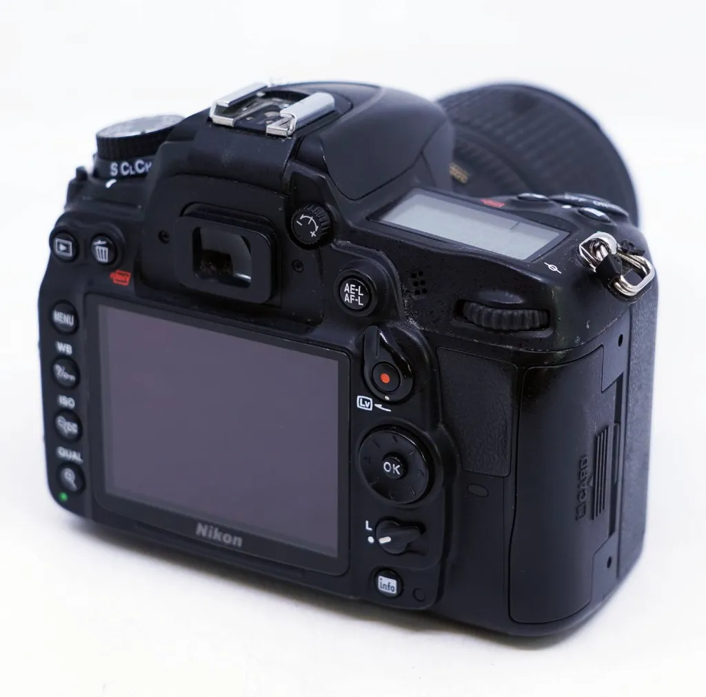 nikon d7000 2.webp