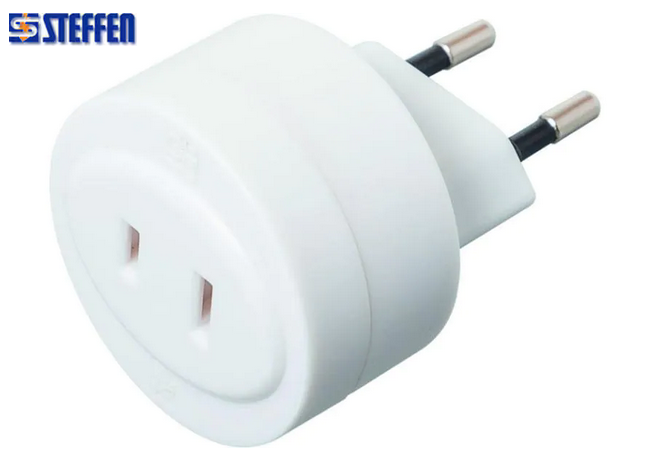 Steffen Adaptateur voyage USA => CH