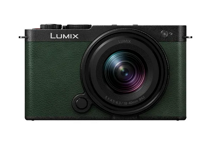 Panasonic Lumix S9 + 18-40mm Dark Olive