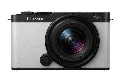 Panasonic Lumix S9 + 18-40mm White