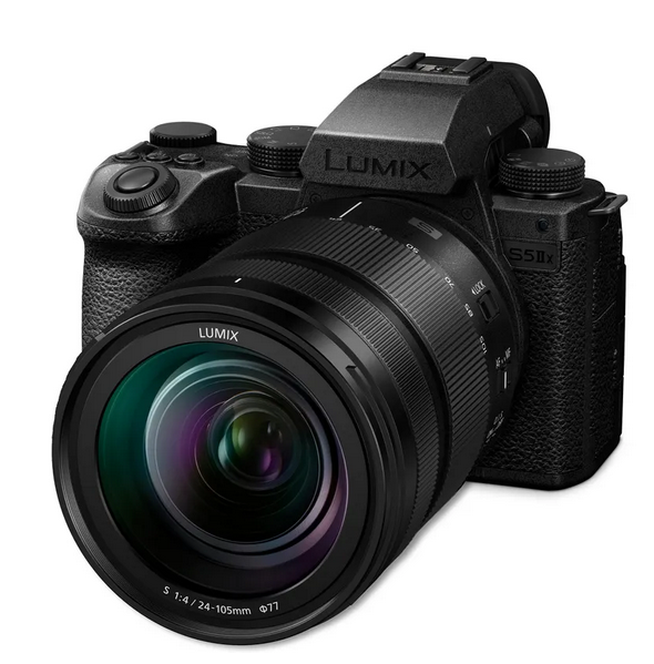Panasonic Lumix S5M2X Kit mit 24-105mm