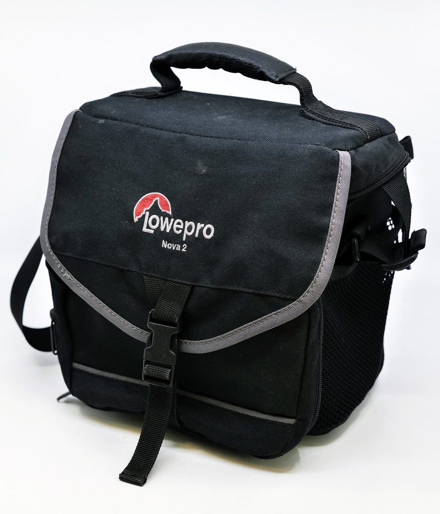 OCCASION LowePro Nova 2 Black