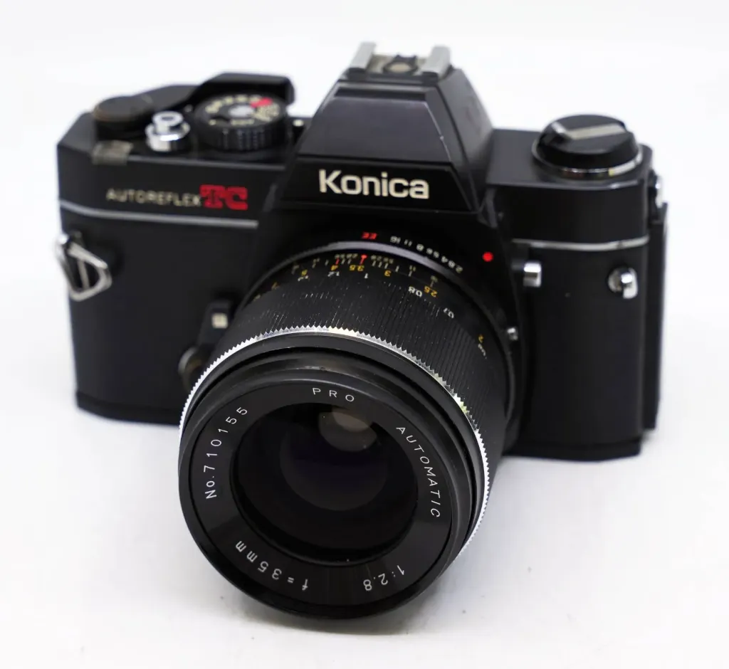 OCCASION Konica AutoReflex TC + Pro Automatic 35mm f2.8