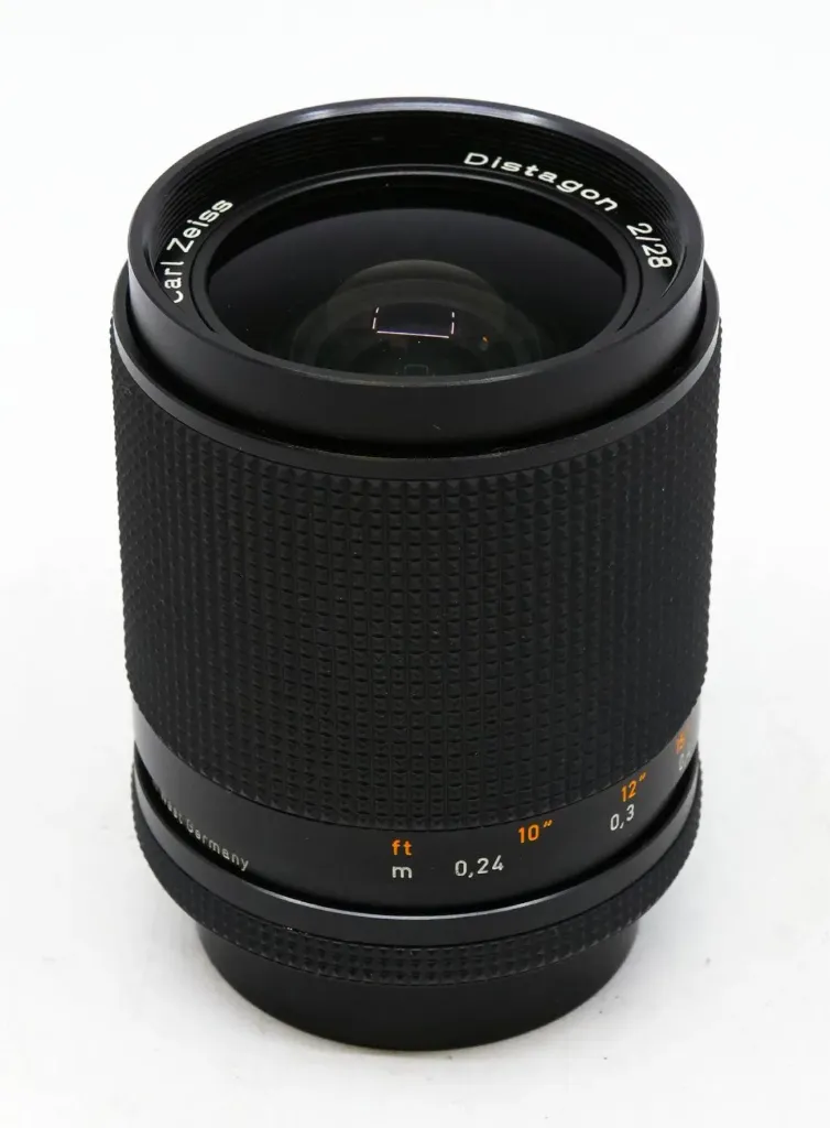 OCCASION Contax 28mm f2 (Photo uniquement - pas pour utilisation vidéo)
