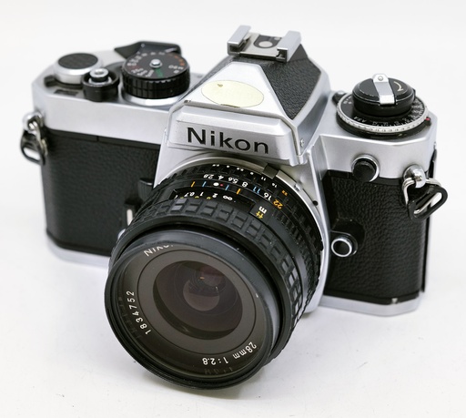 OCCASION Nikon FE Chrome + 28mm f2.8