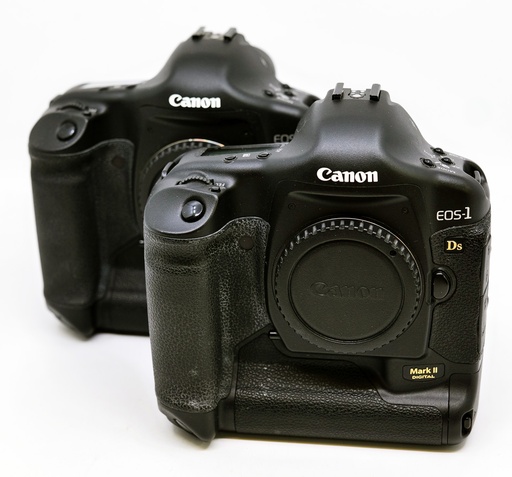 OCCASION Canon EOS-1 DS Double Body Pack