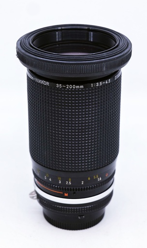 OCCASION Nikon Zoom 35-200mm f3.5-4.5