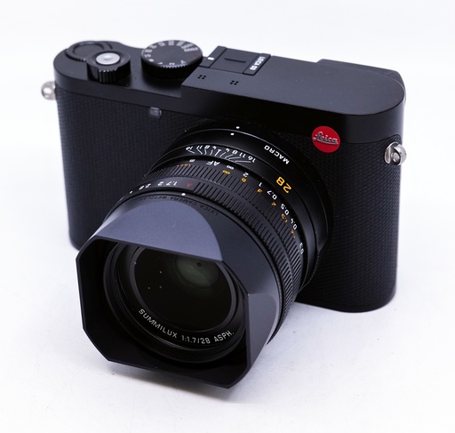 OCCASION Leica Q3 + Half Case Leather Cognac